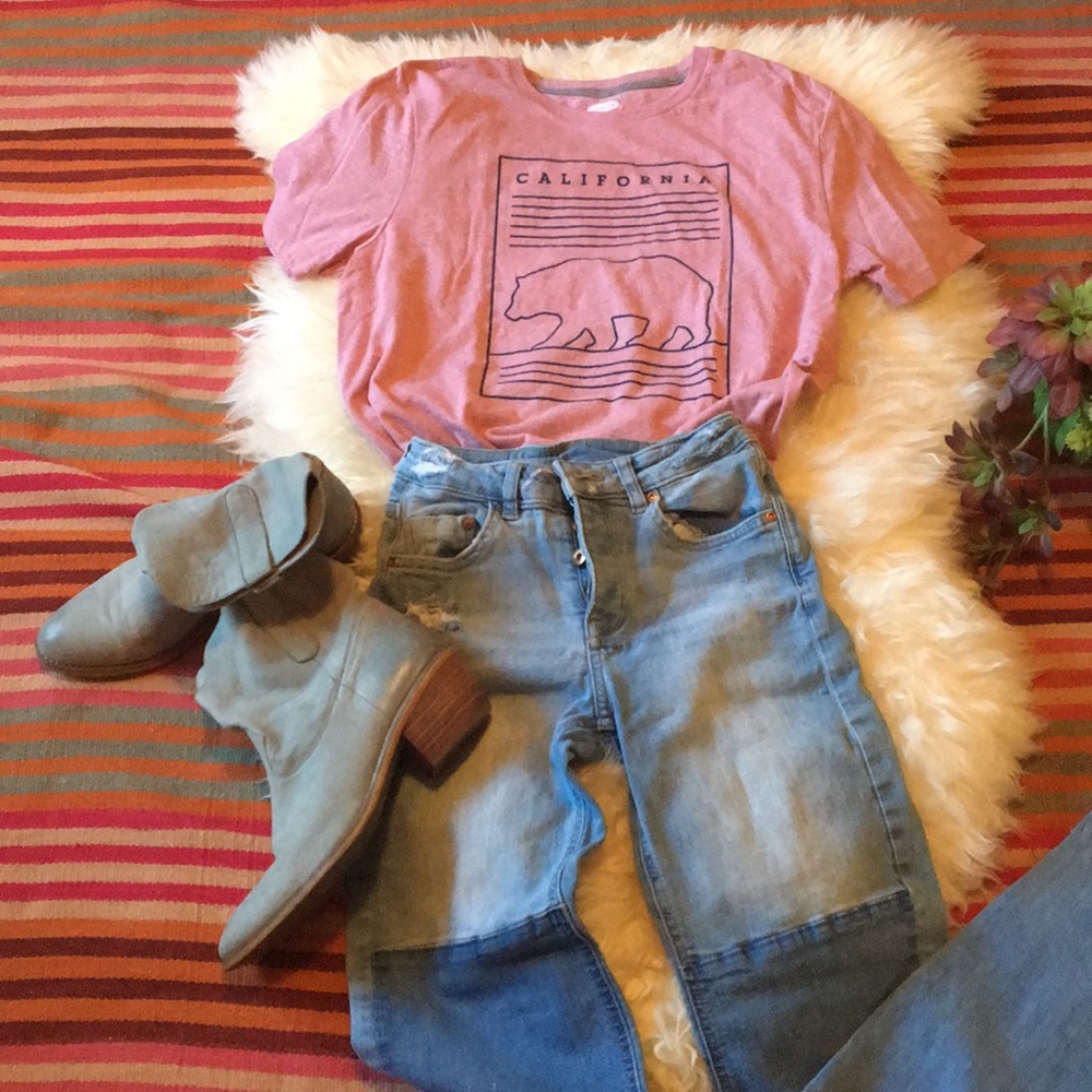 Old Navy Soft Washed tee NWOT - Picture 5 of 5